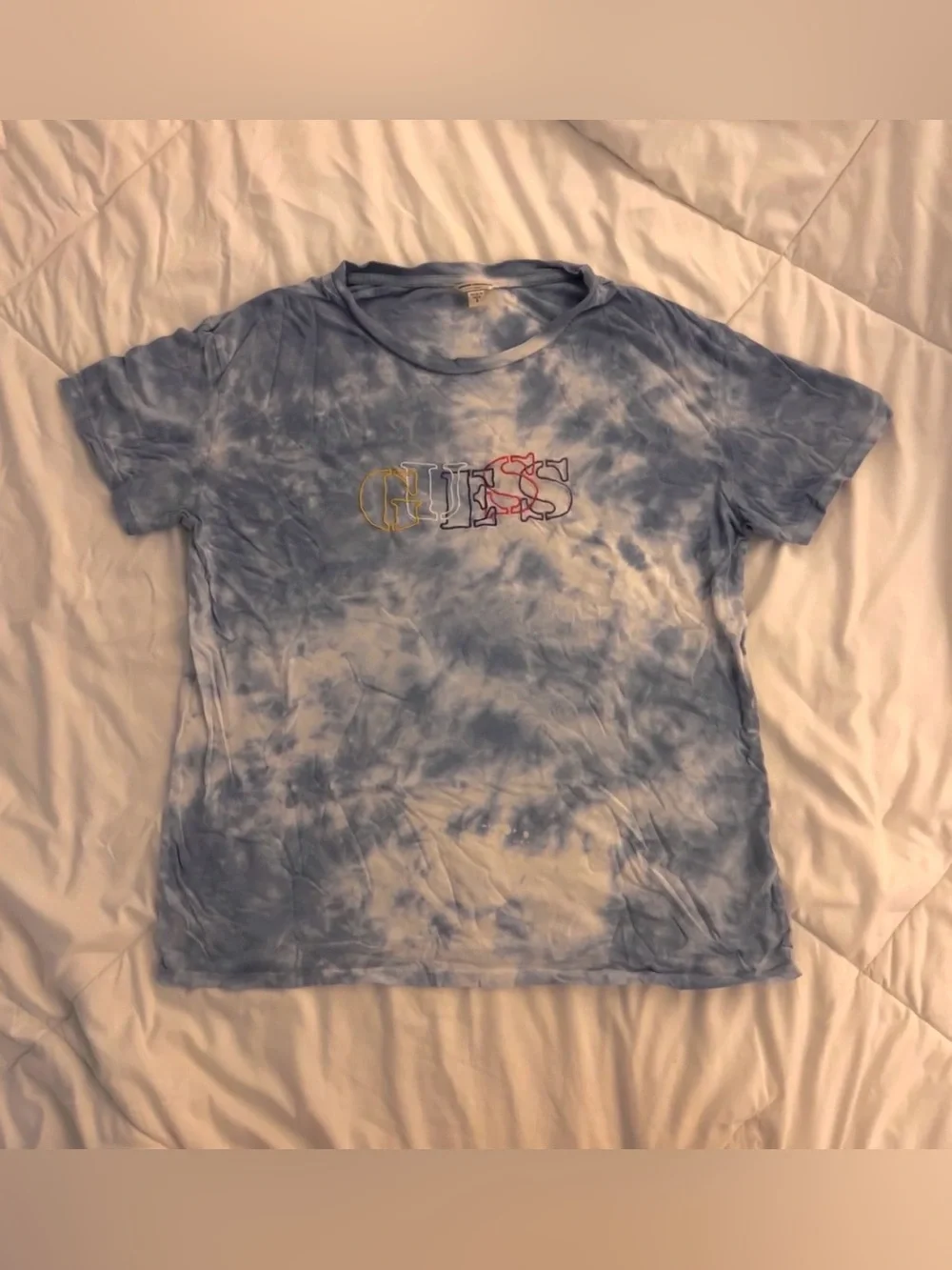 Guess Light Blue Tie-Dye Short Sleeve Tee with Multicolor Logo - Picture 1 of 6